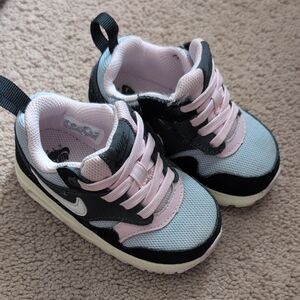 Nike Air Max, Black and Pink Sneakers Toddler